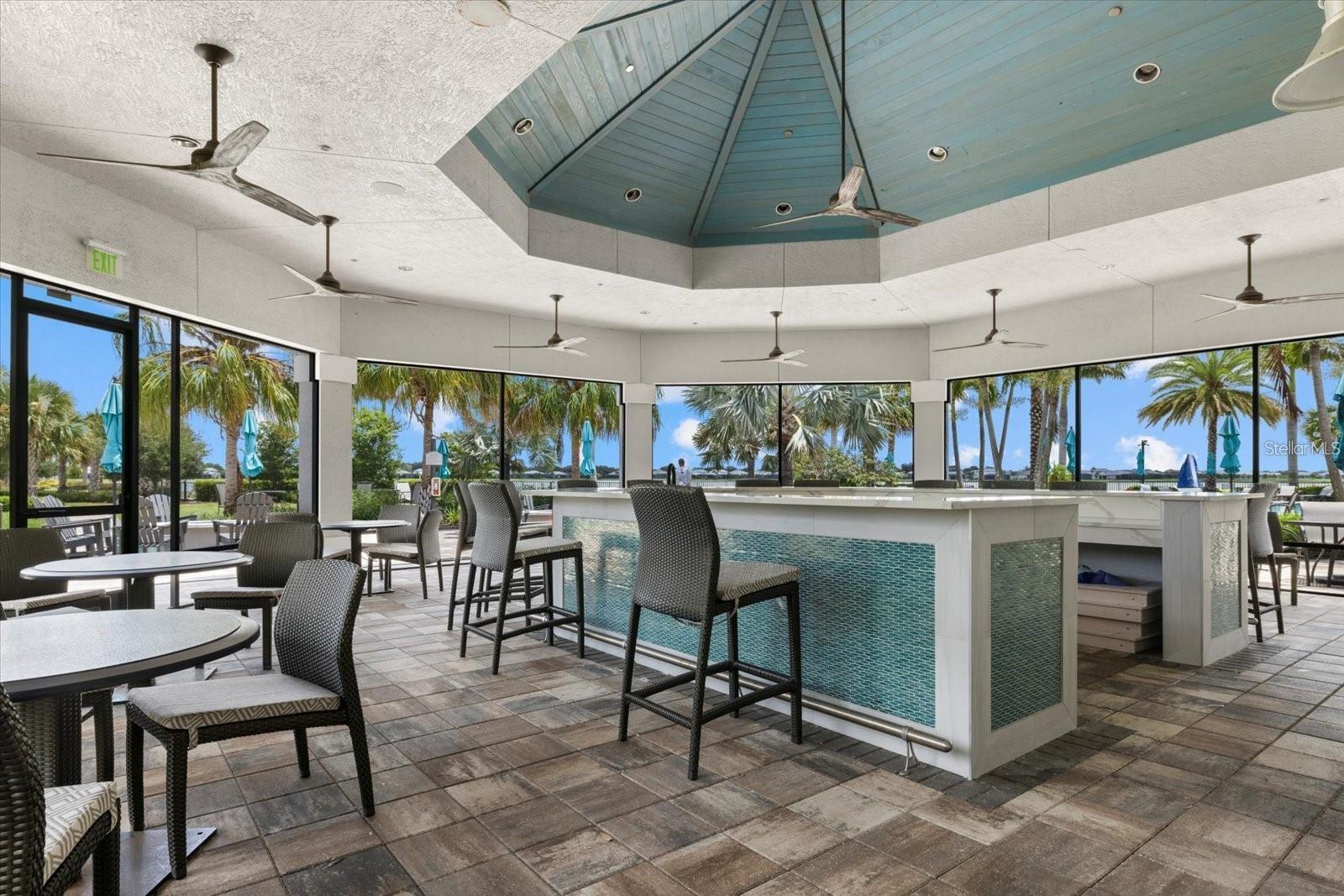 8016 GRANDE SHORES DR, SARASOTA, FL, 34240