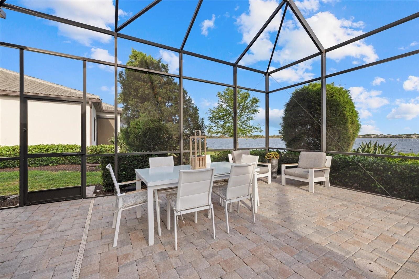 8016 GRANDE SHORES DR, SARASOTA, FL, 34240