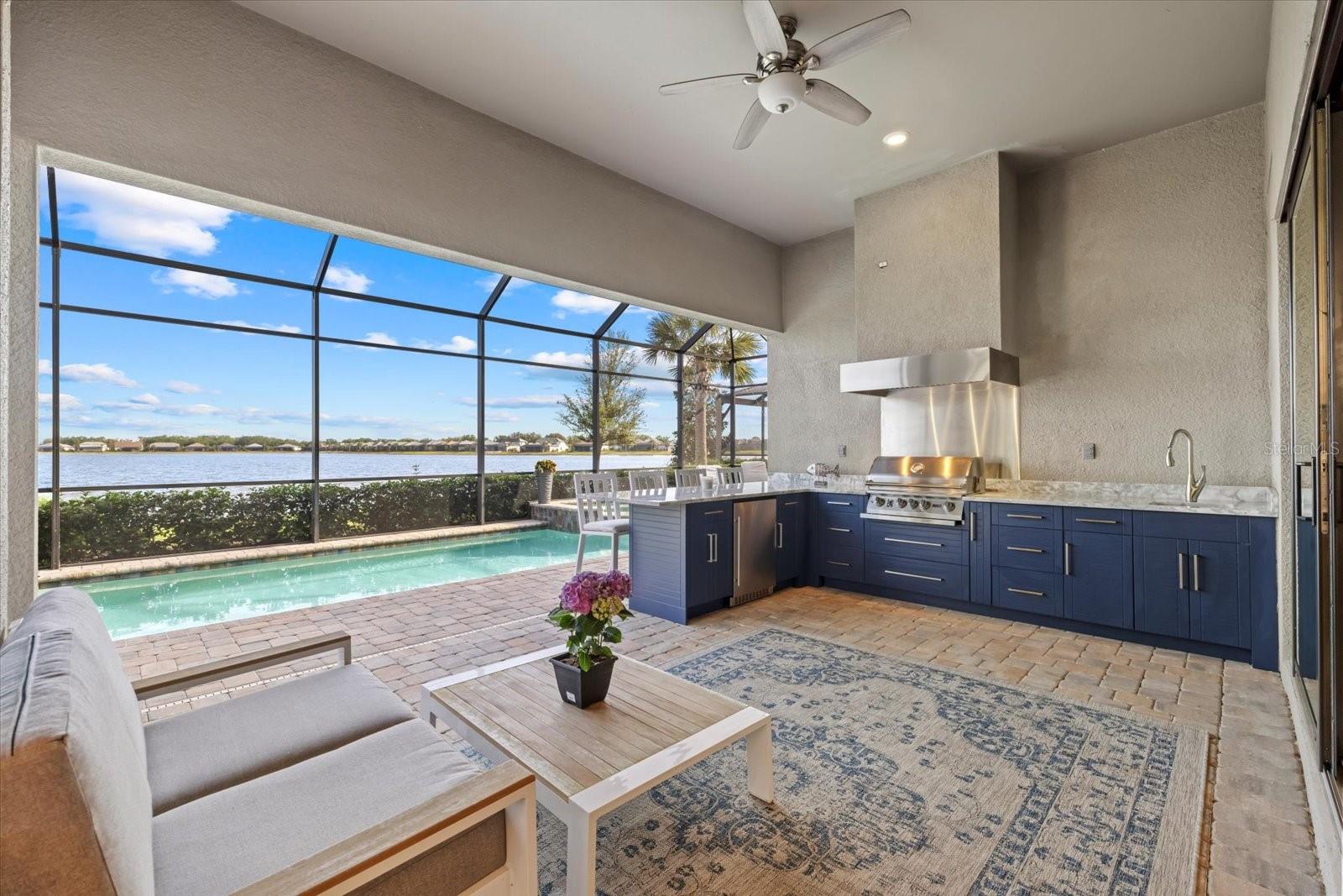 8016 GRANDE SHORES DR, SARASOTA, FL, 34240