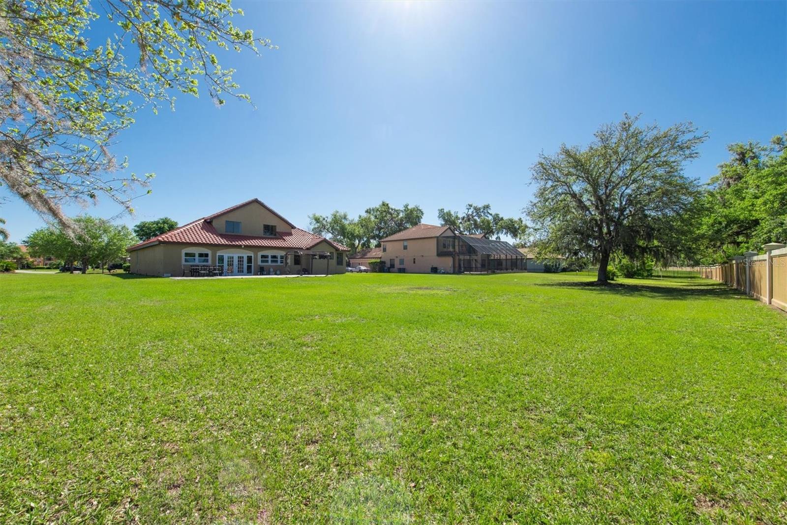 9320 MERLOT CIR, SEFFNER, FL, 33584