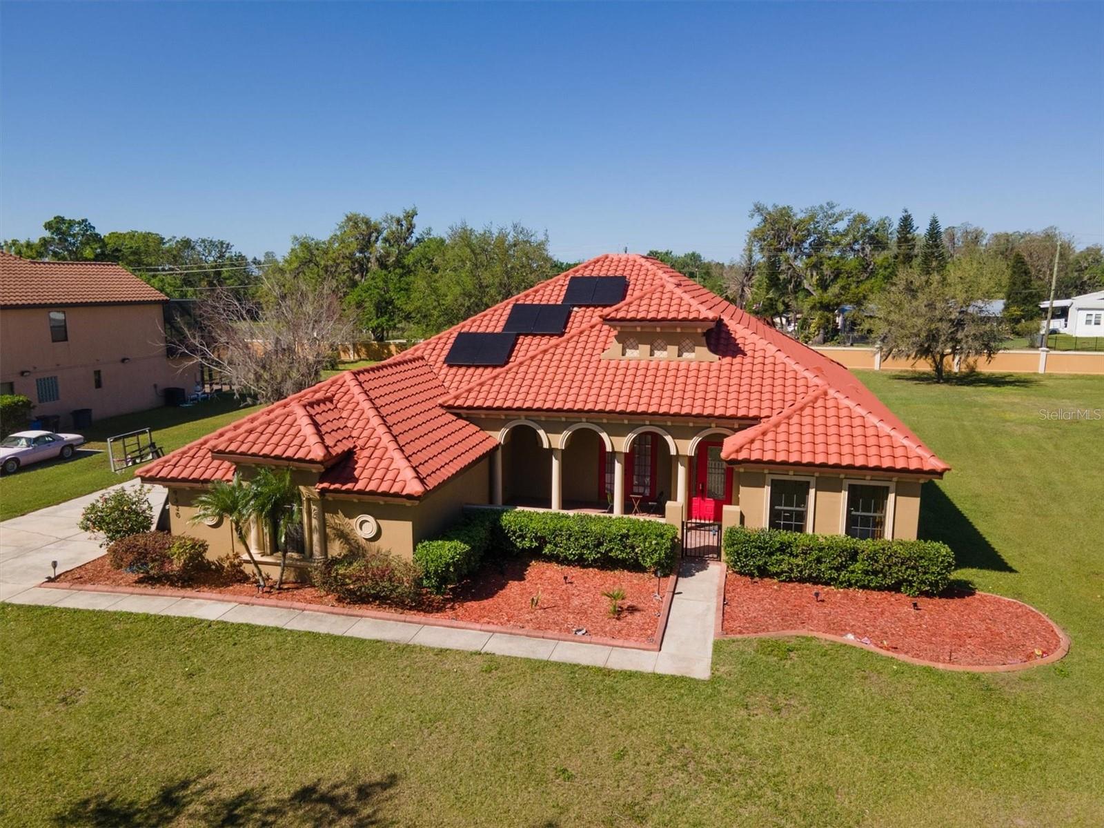 9320 MERLOT CIR, SEFFNER, FL, 33584