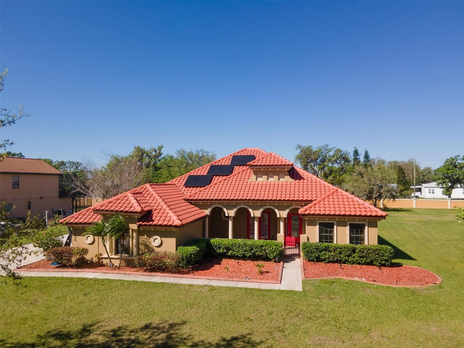 9320 MERLOT CIR, SEFFNER, FL, 33584