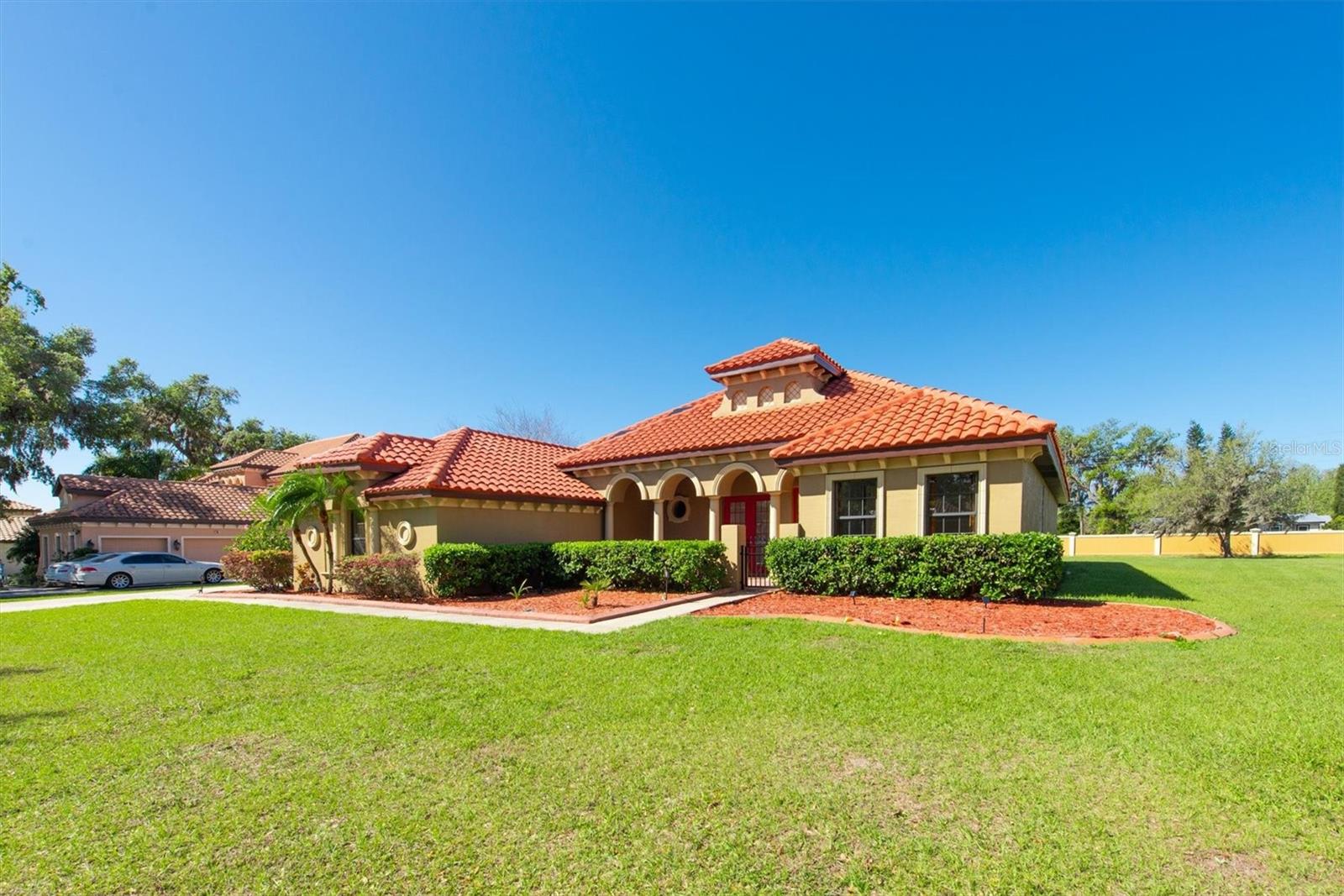9320 MERLOT CIR, SEFFNER, FL, 33584