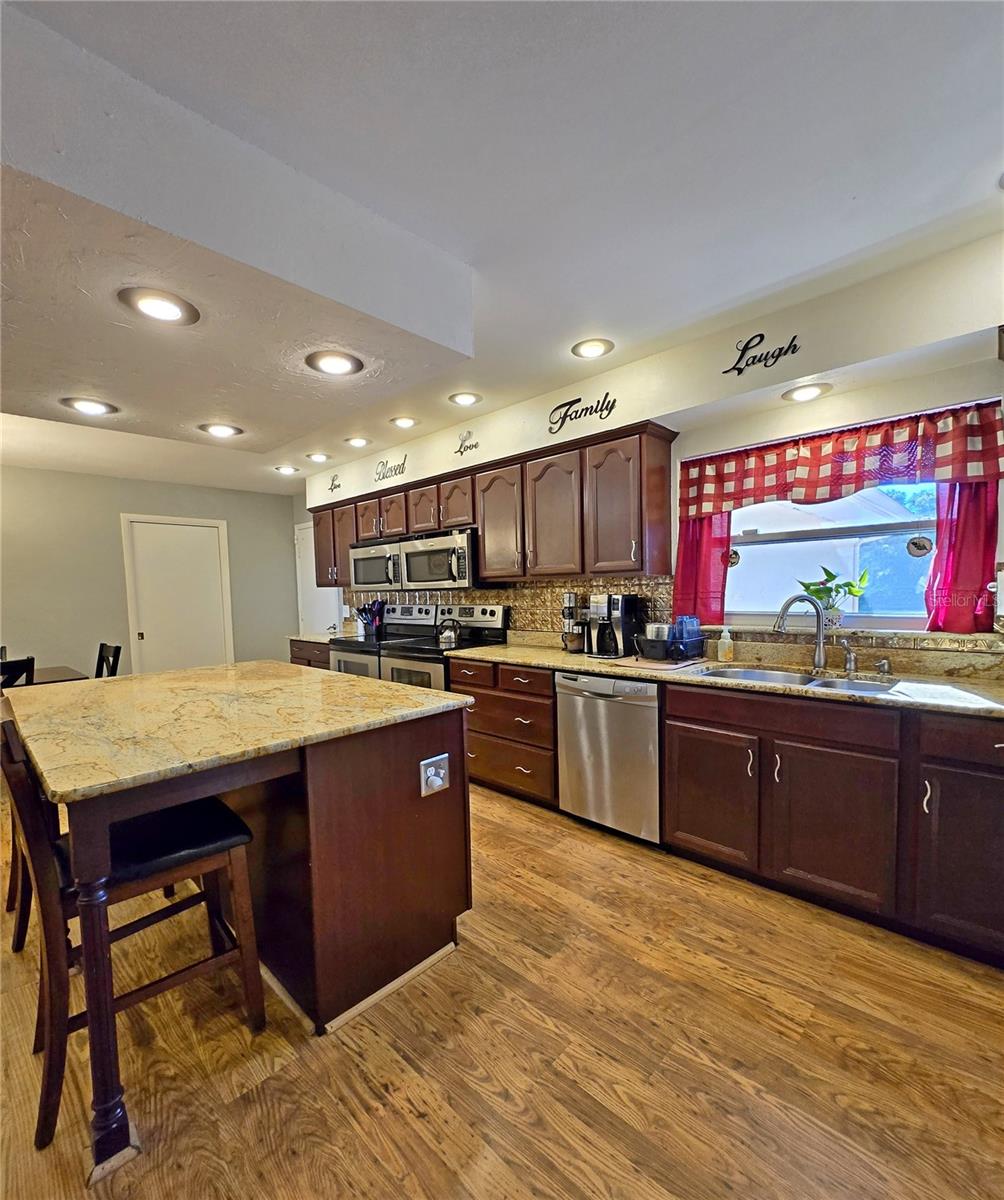 218 OMAHA ST S ST S, LAKE HAMILTON, FL, 33851
