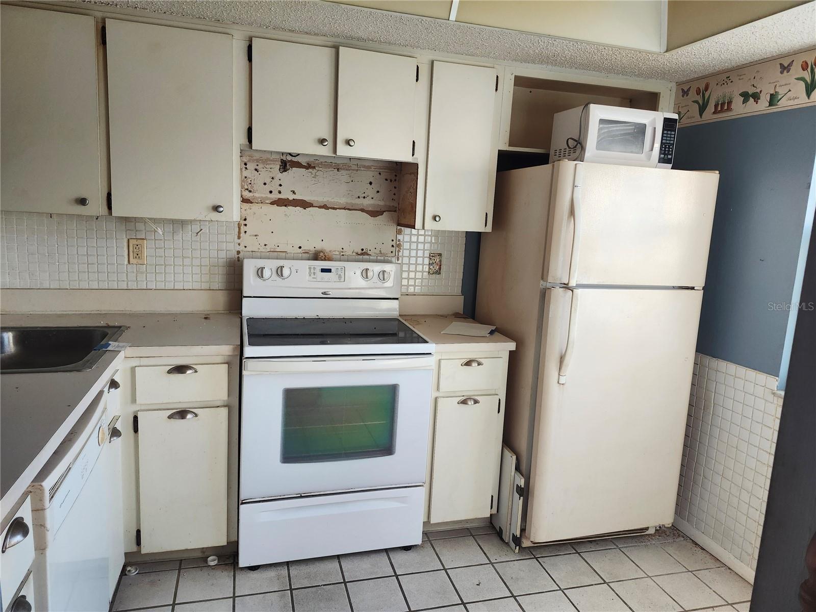 11130 CARRIAGE HILL DR #1, PORT RICHEY, FL, 34668