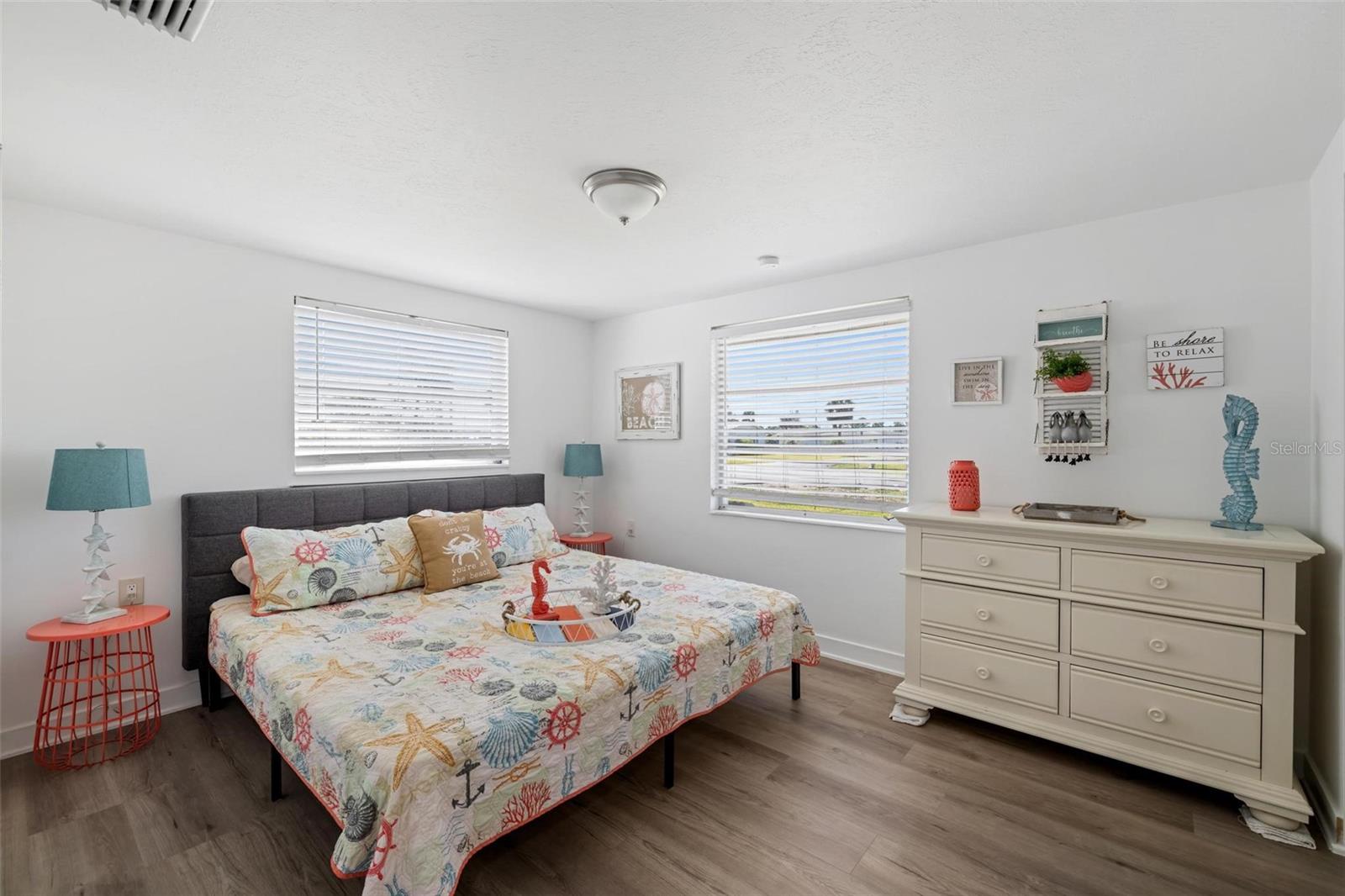 1600 MARYKNOLL RD, ENGLEWOOD, FL, 34223