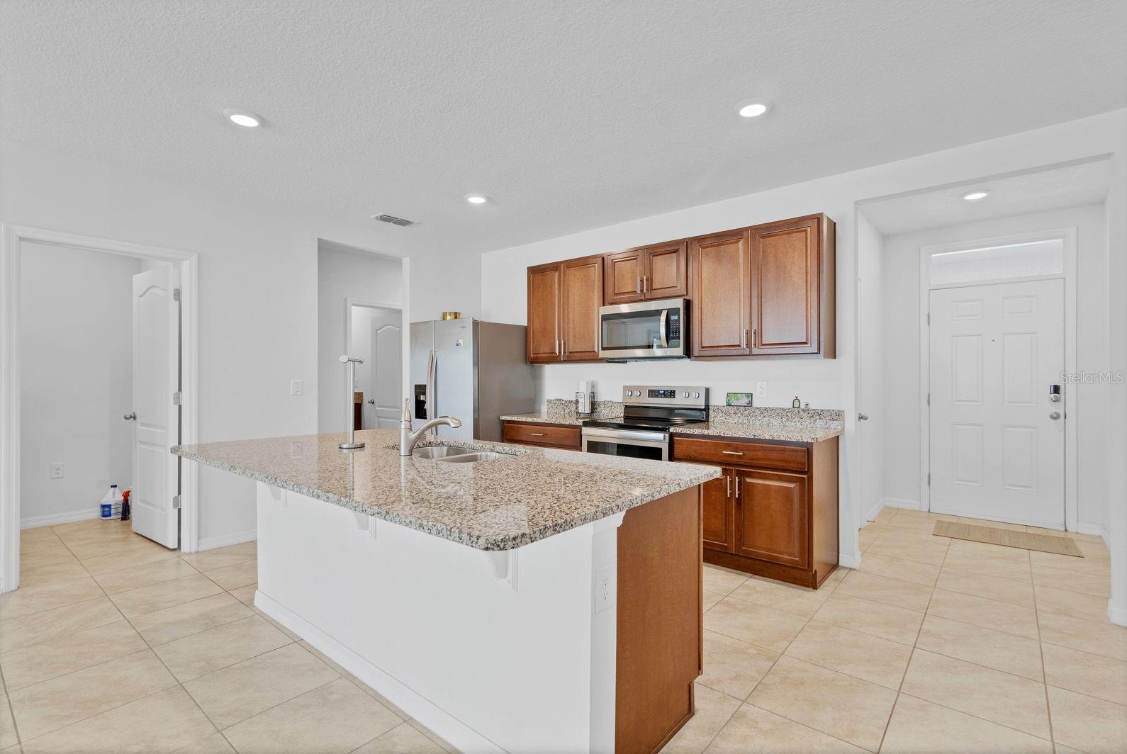 1932 RED CANYON DR, KISSIMMEE, FL, 34744