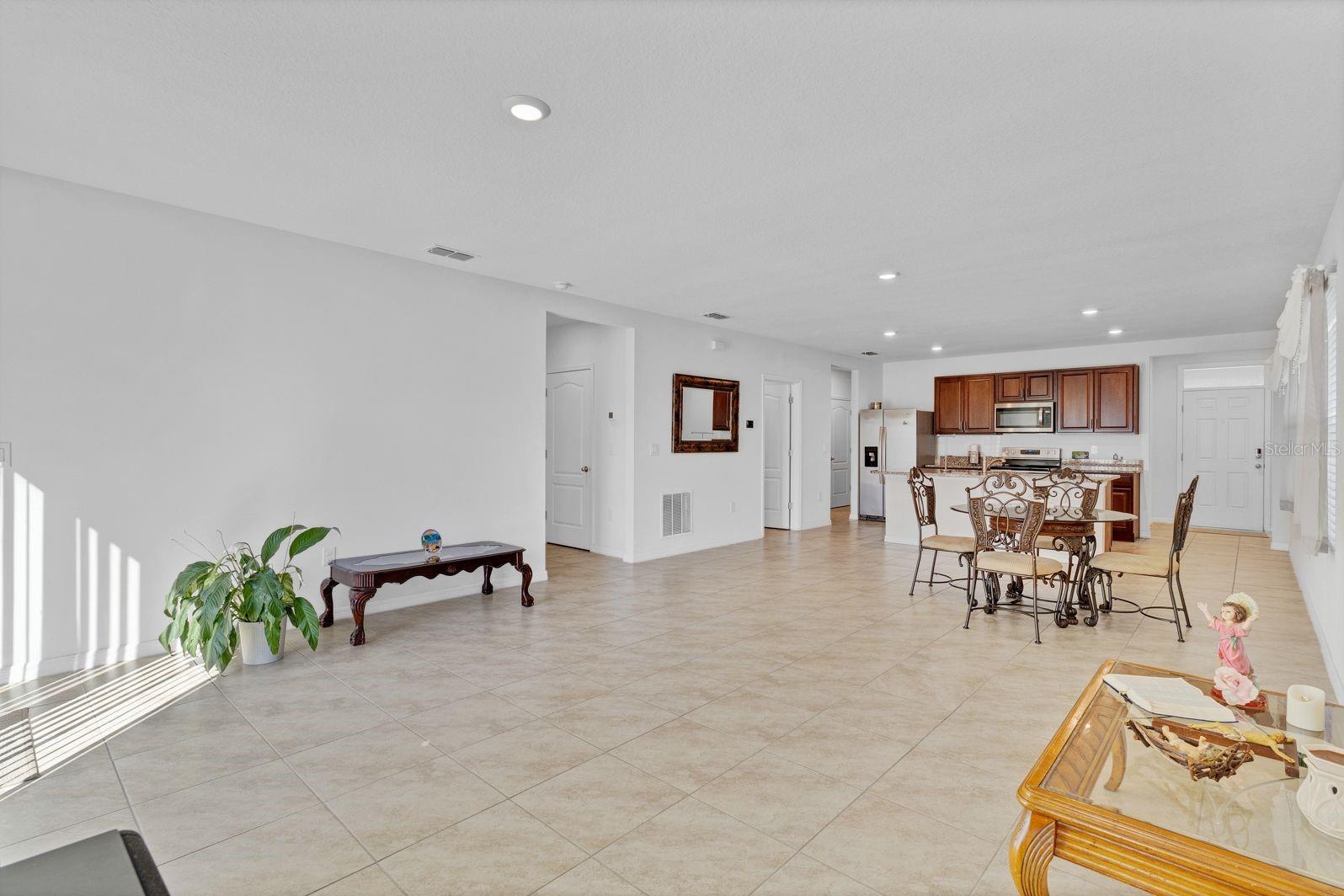 1932 RED CANYON DR, KISSIMMEE, FL, 34744