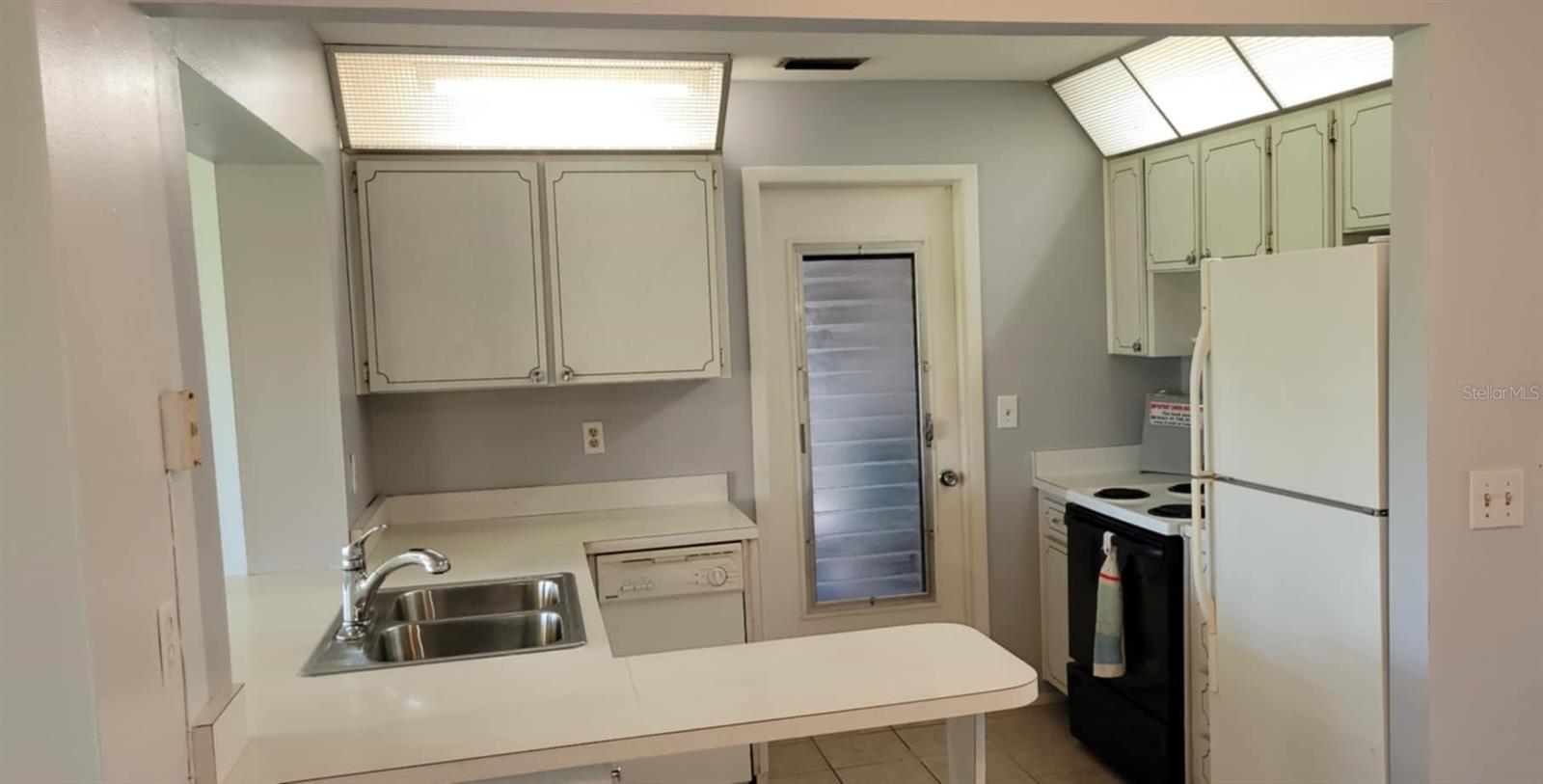 3708 97TH AVE N #3, PINELLAS PARK, FL, 33782