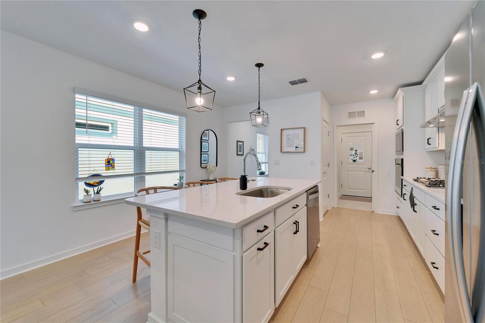 6006 HIDDEN BRANCH DR, APOLLO BEACH, FL, 33572