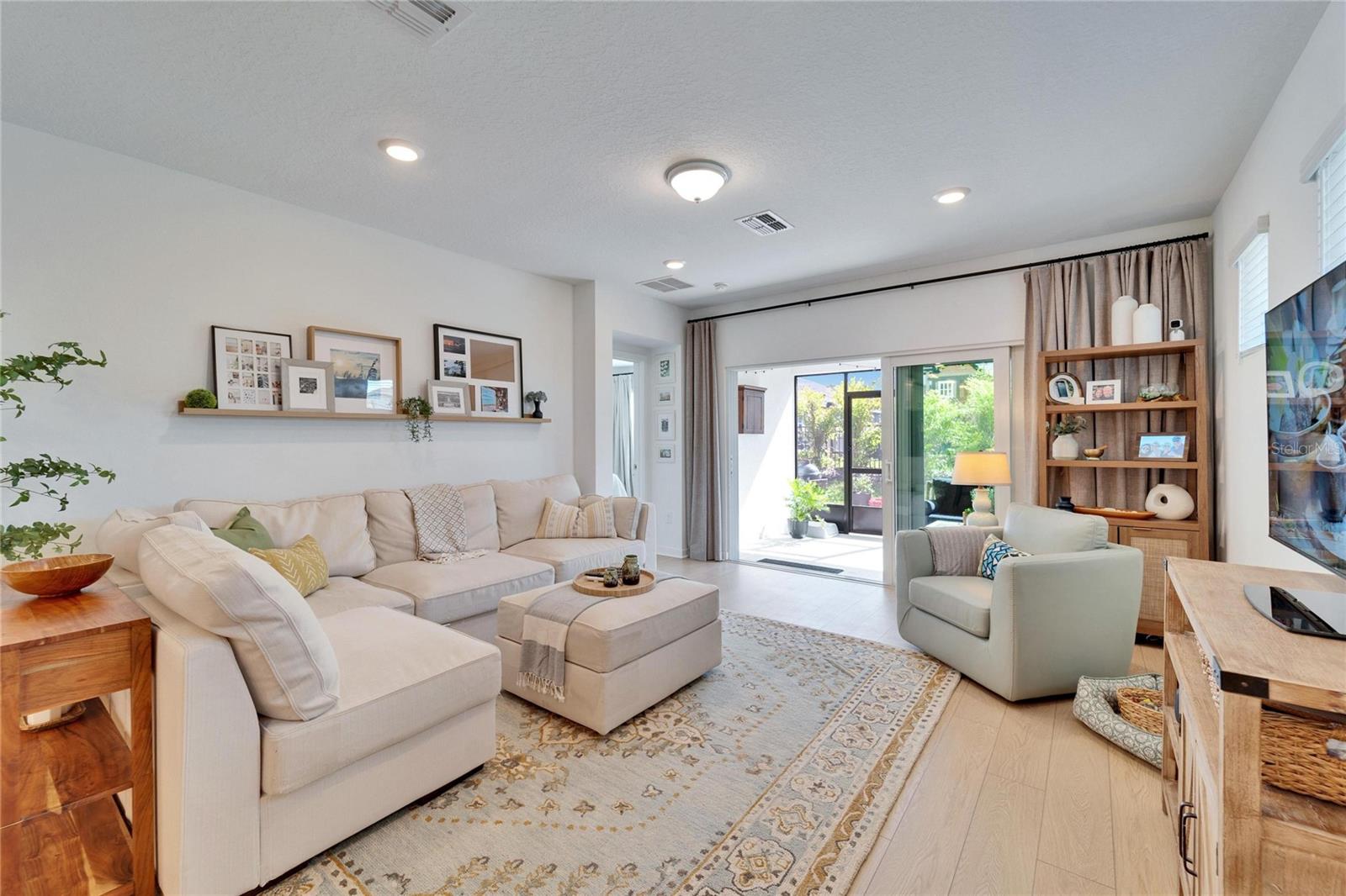 6006 HIDDEN BRANCH DR, APOLLO BEACH, FL, 33572