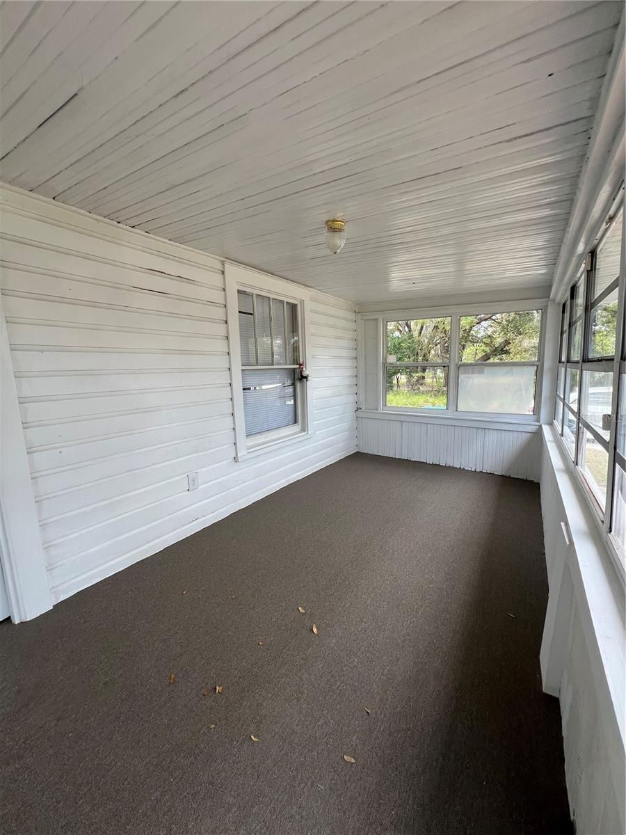 738 N DEAN RD, ORLANDO, FL, 32825
