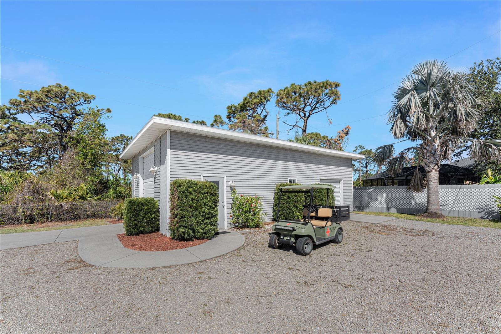820 BAYSHORE DR, ENGLEWOOD, FL, 34223