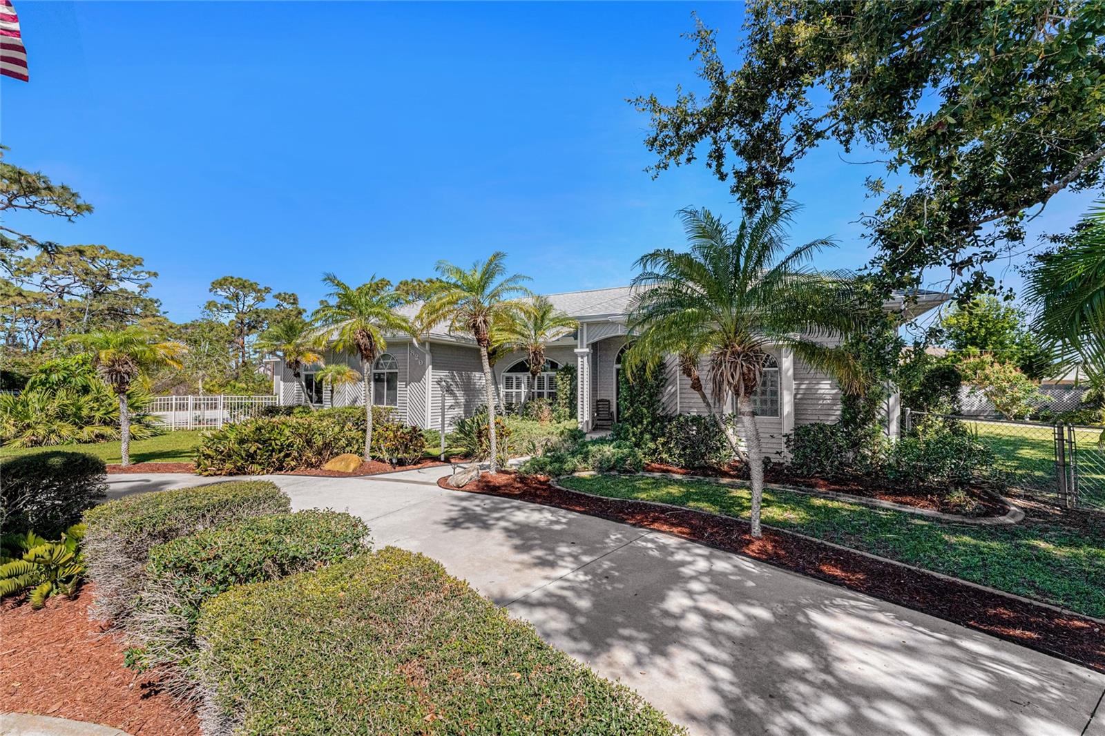 820 BAYSHORE DR, ENGLEWOOD, FL, 34223