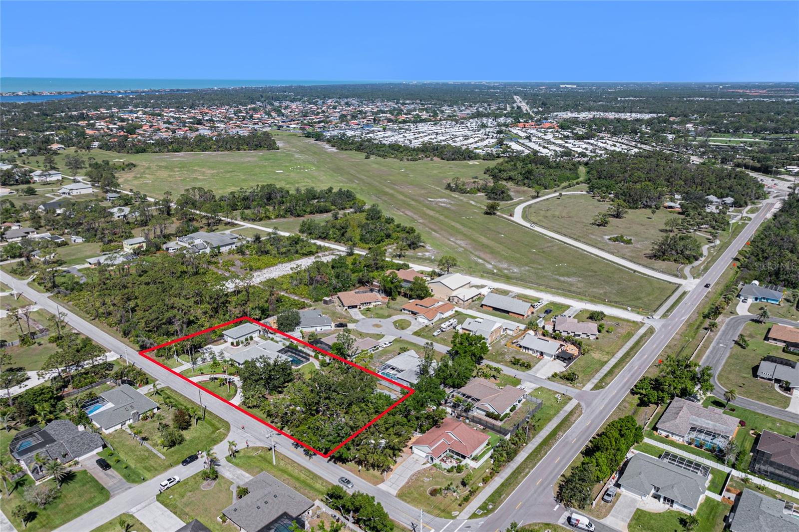 820 BAYSHORE DR, ENGLEWOOD, FL, 34223
