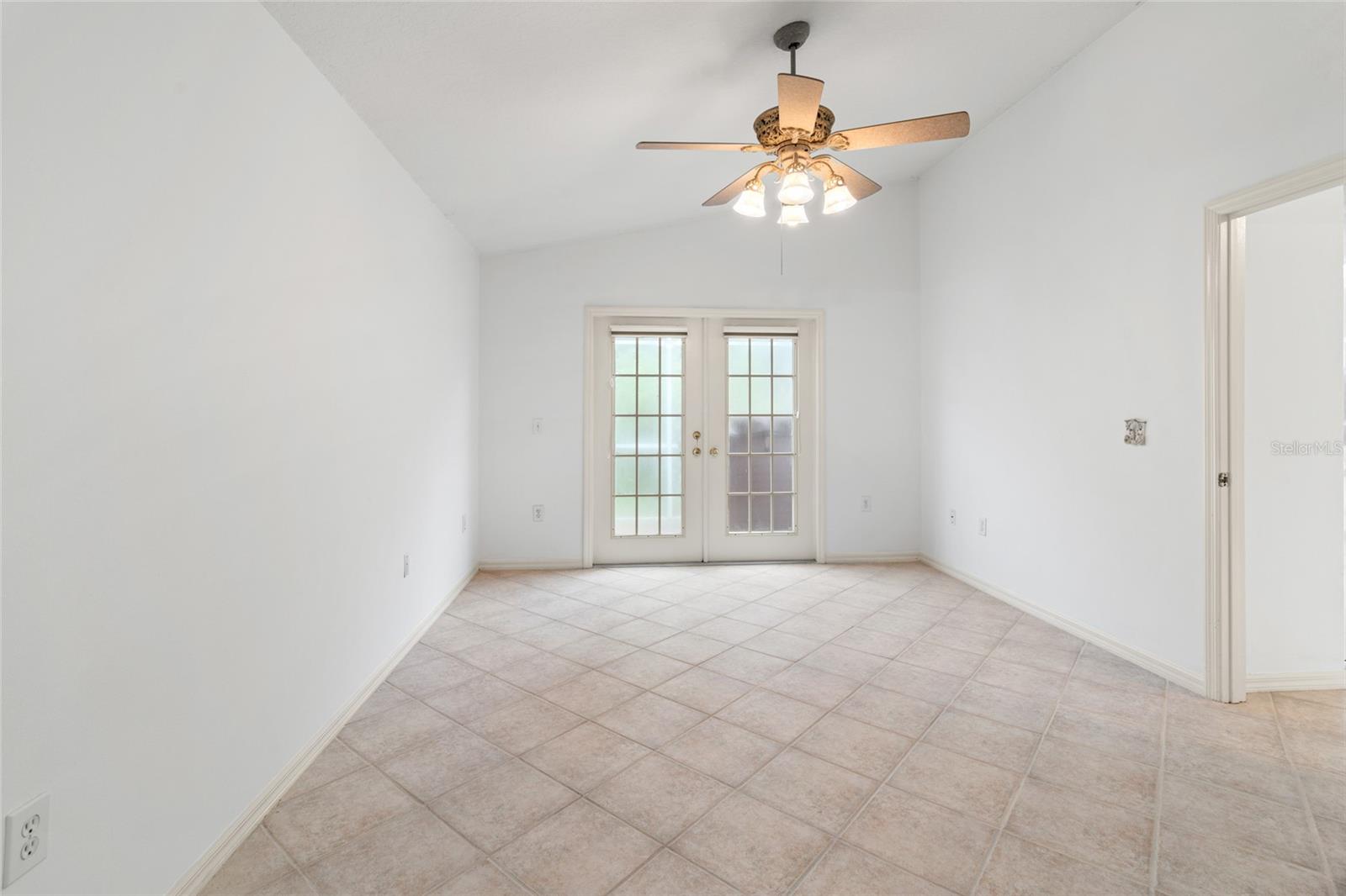 30829 IVERSON DR, WESLEY CHAPEL, FL, 33543