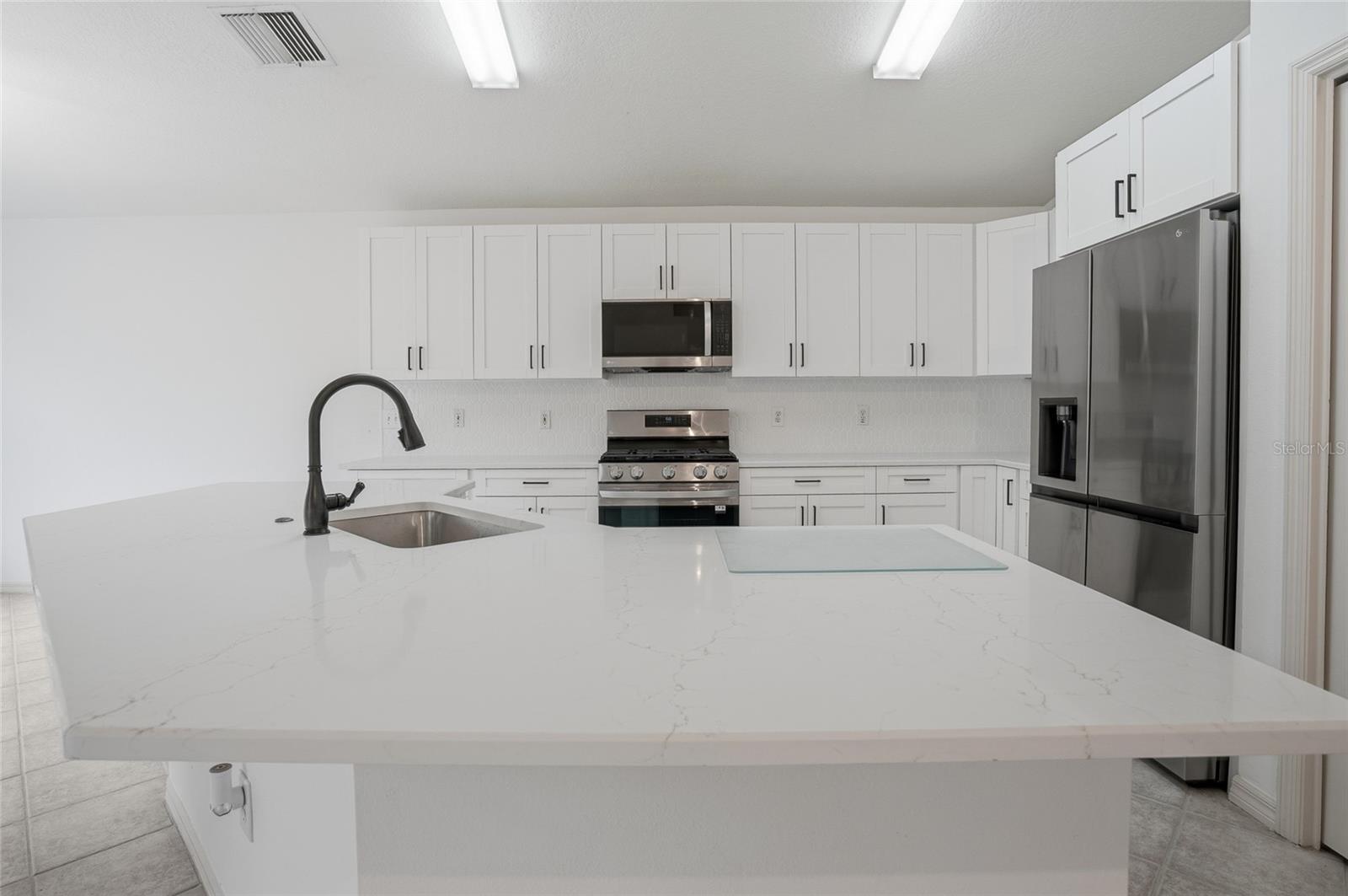 30829 IVERSON DR, WESLEY CHAPEL, FL, 33543