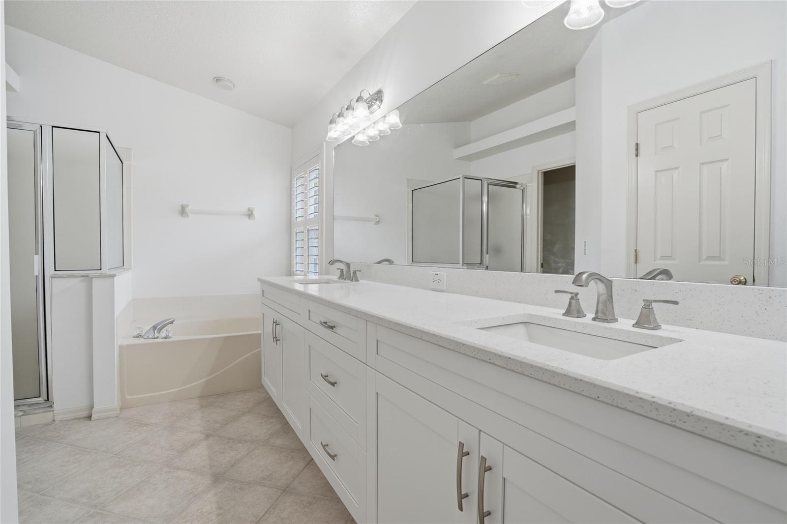 30829 IVERSON DR, WESLEY CHAPEL, FL, 33543