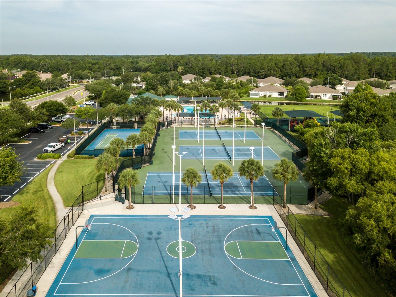 30829 IVERSON DR, WESLEY CHAPEL, FL, 33543