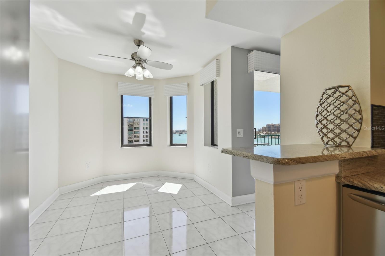 670 ISLAND WAY #806, CLEARWATER BEACH, FL, 33767