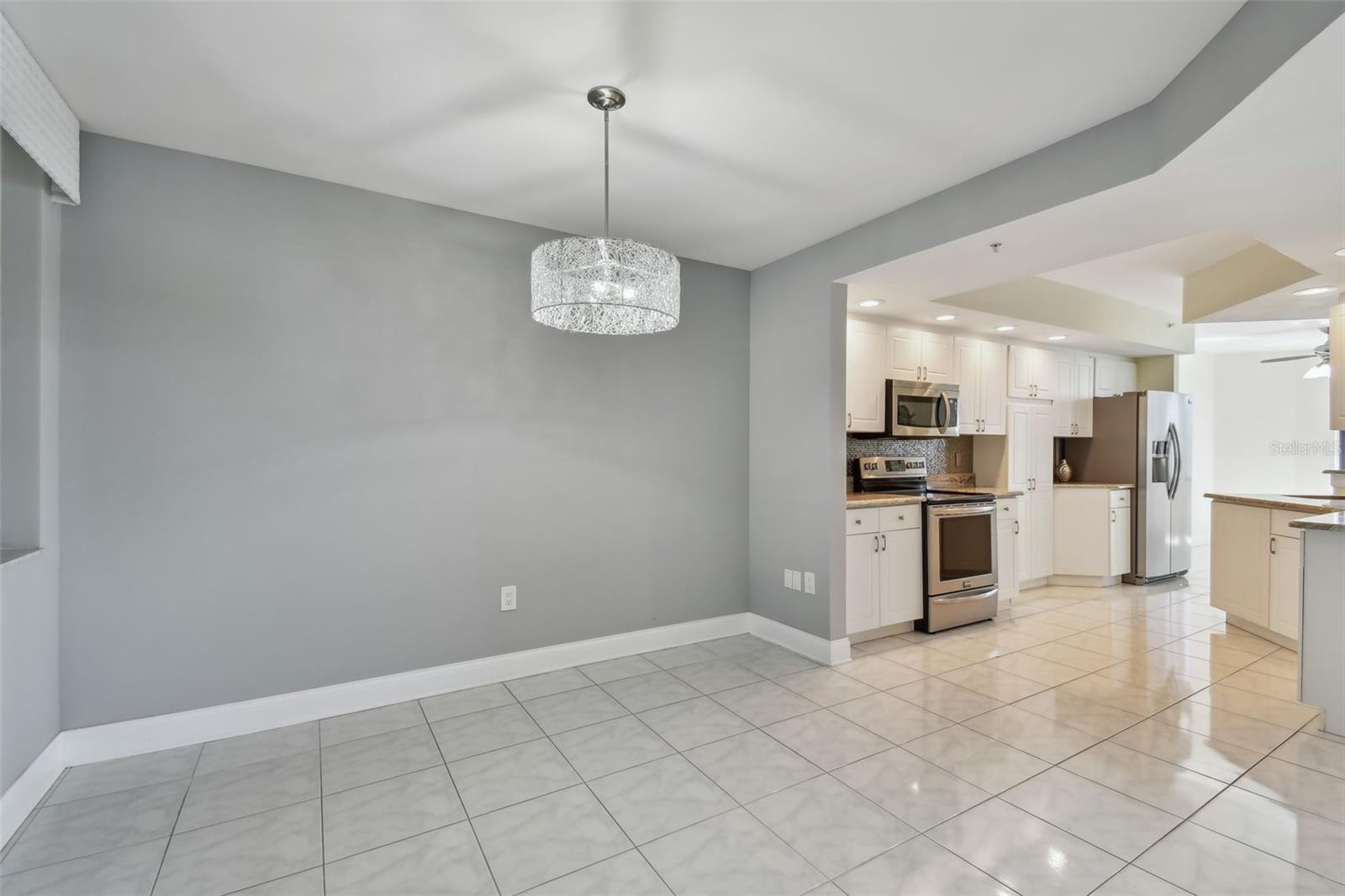 670 ISLAND WAY #806, CLEARWATER BEACH, FL, 33767