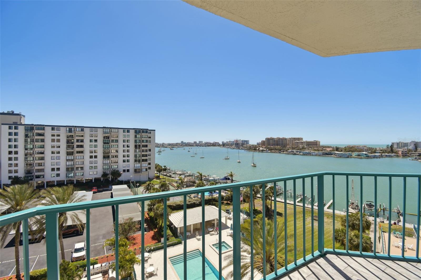 670 ISLAND WAY #806, CLEARWATER BEACH, FL, 33767