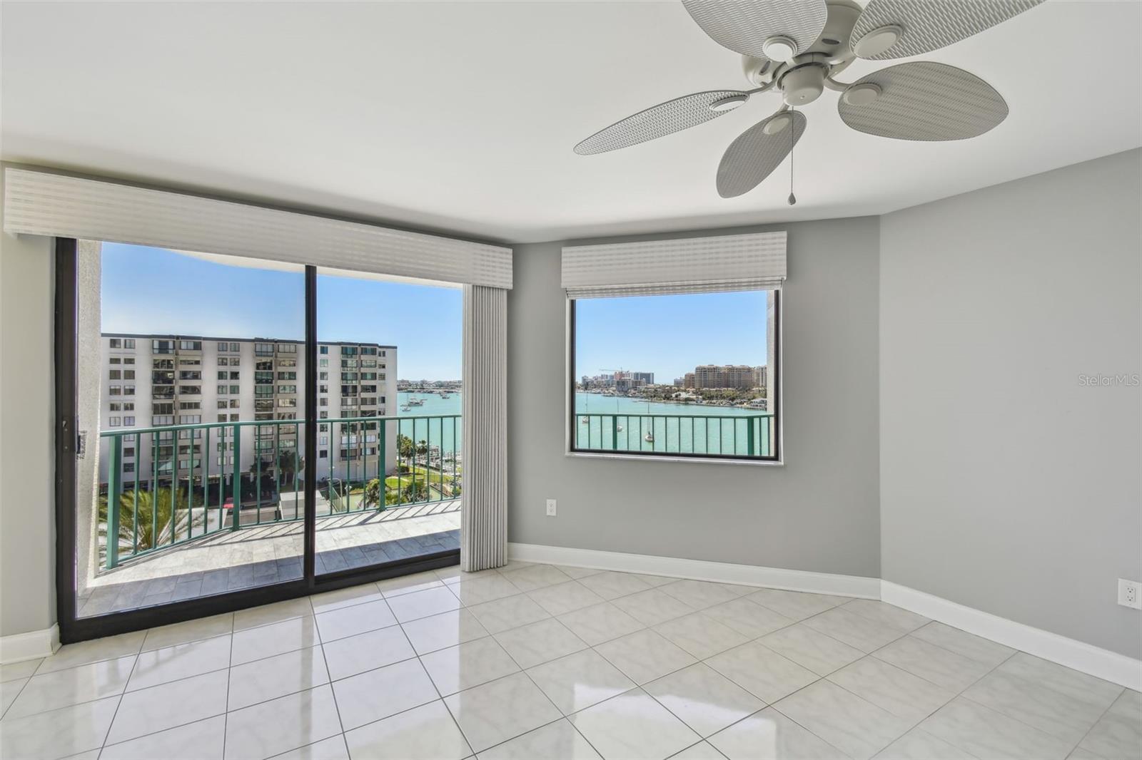 670 ISLAND WAY #806, CLEARWATER BEACH, FL, 33767
