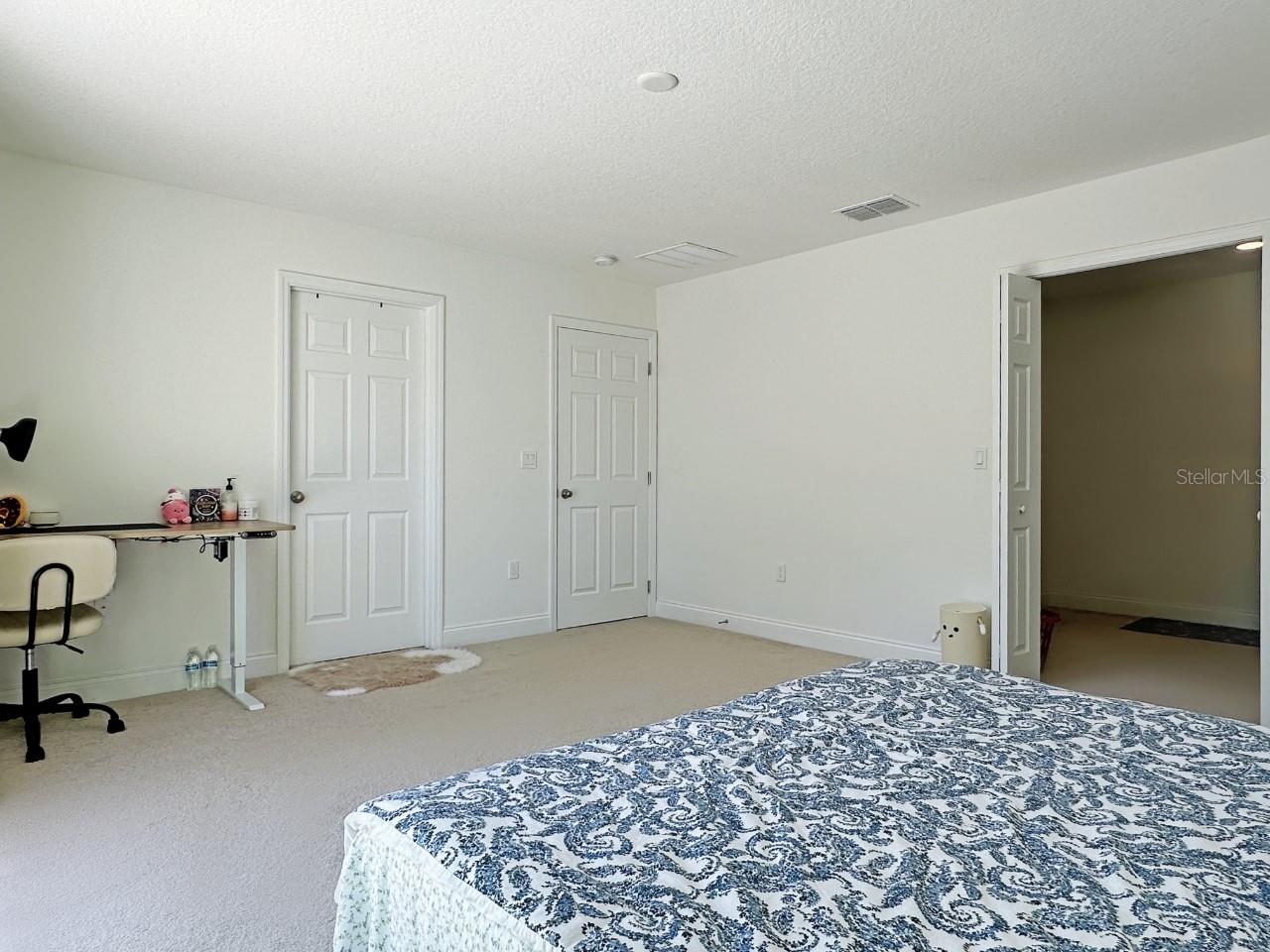 827 DENNIS AVE, ORLANDO, FL, 32807