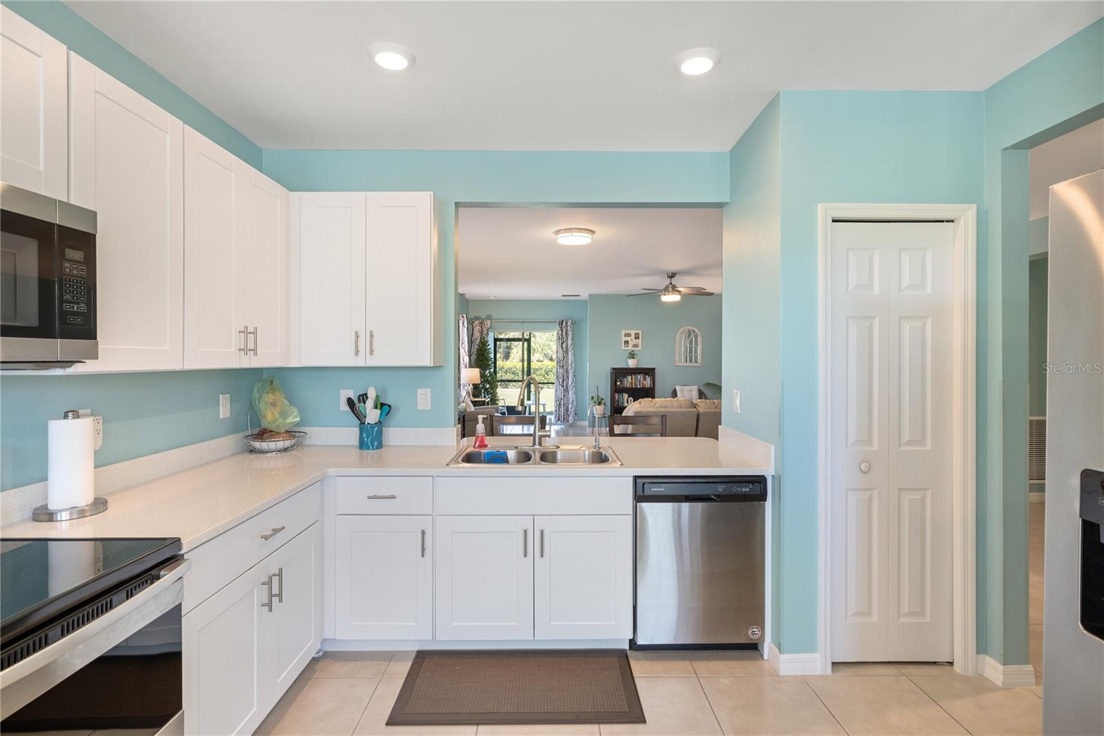 25292 E LENOX CIR, PUNTA GORDA, FL, 33950