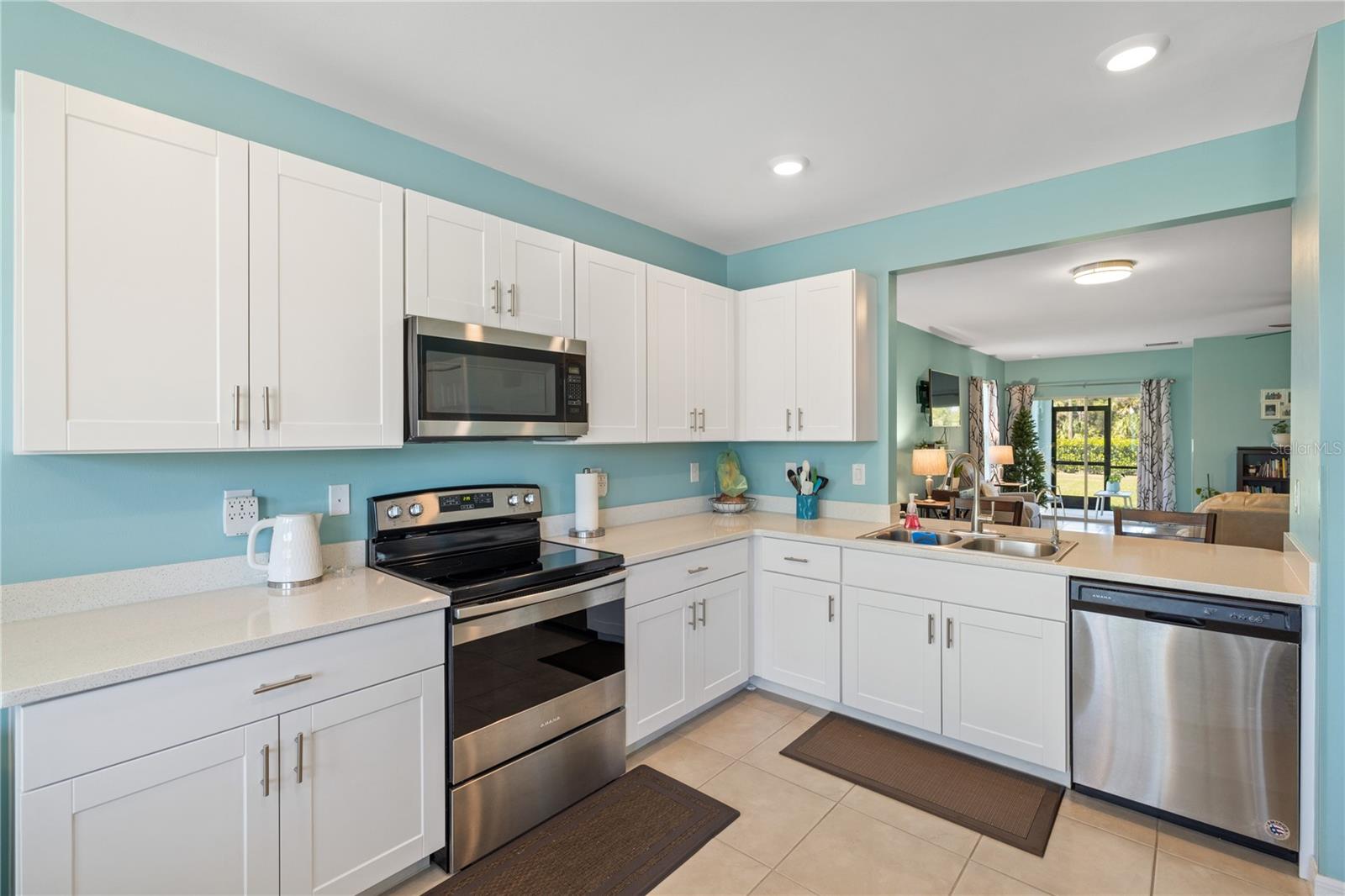 25292 E LENOX CIR, PUNTA GORDA, FL, 33950