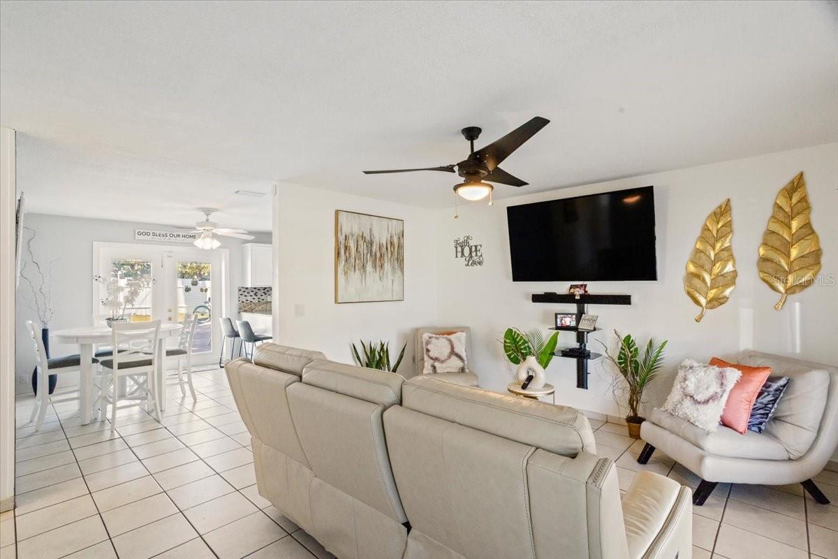 825 KEATS AVE, ORLANDO, FL, 32809
