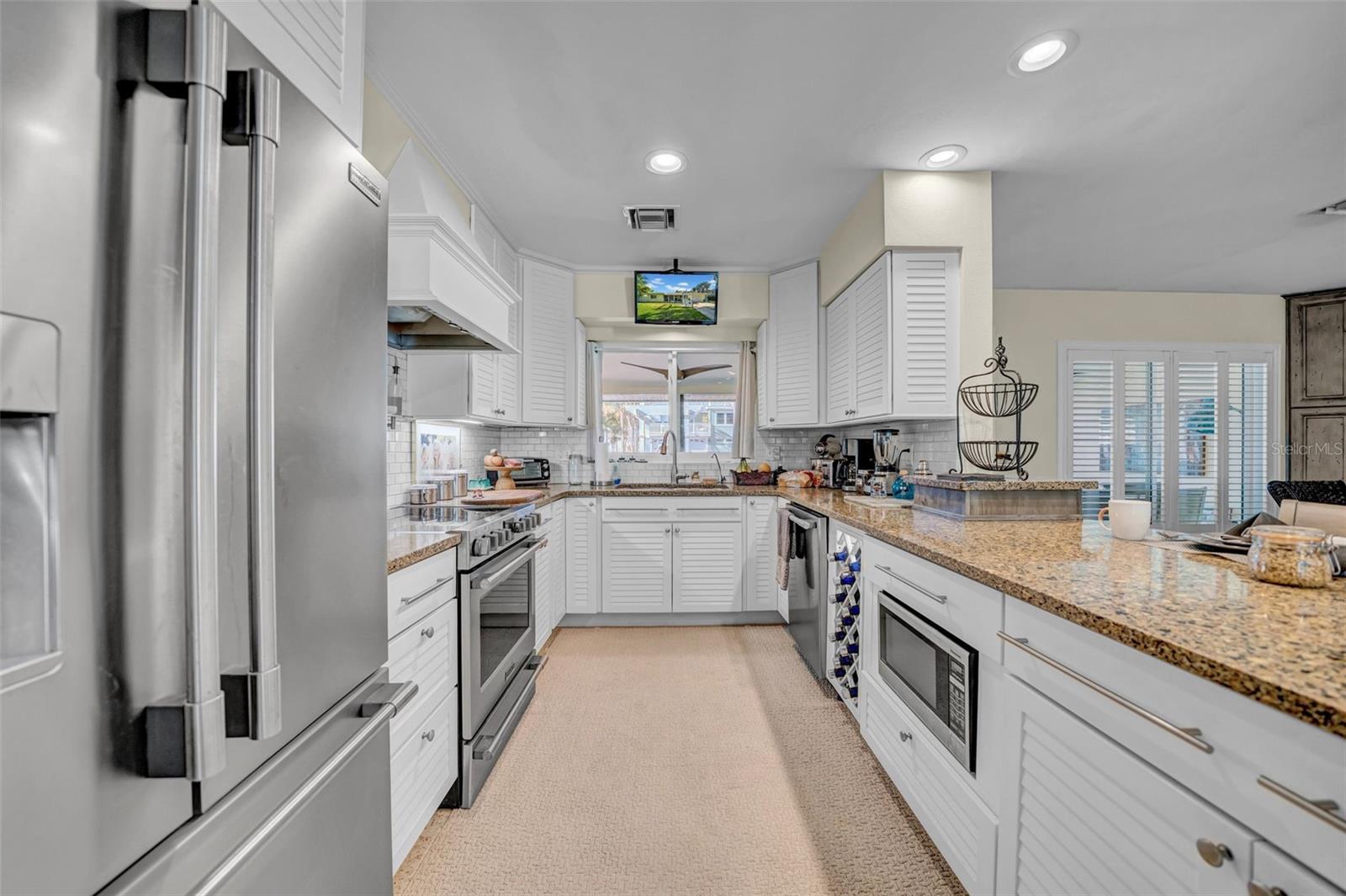 3167 BAY LN, CLEARWATER, FL, 33759