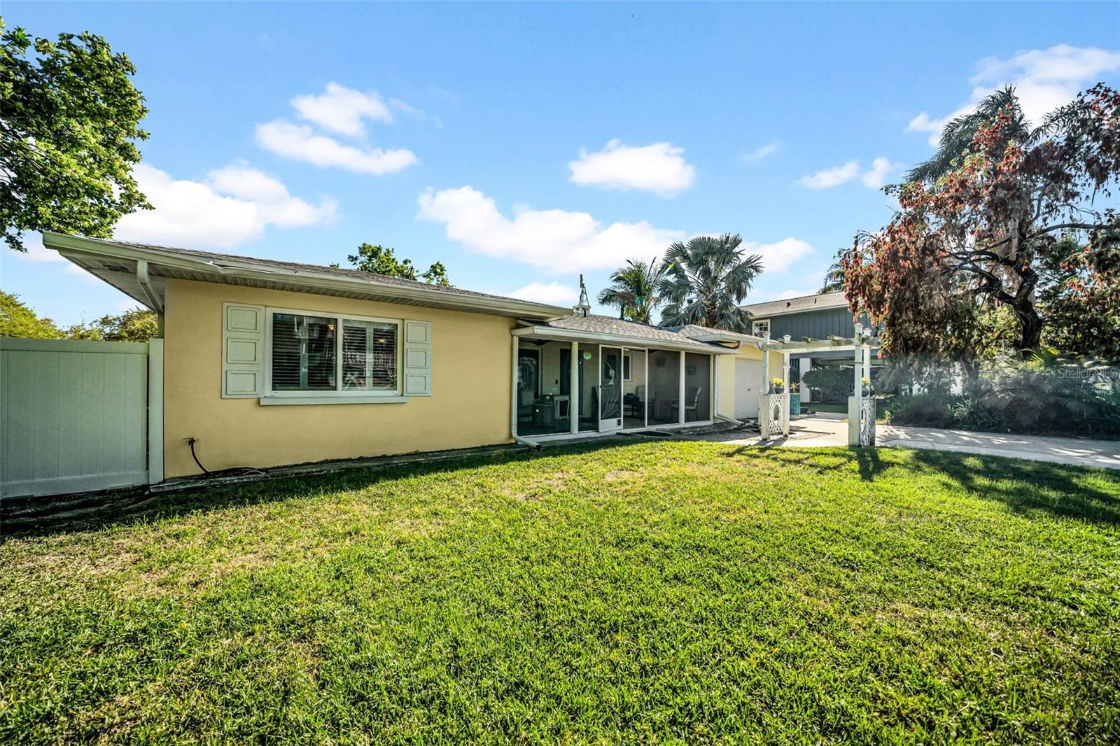 3167 BAY LN, CLEARWATER, FL, 33759