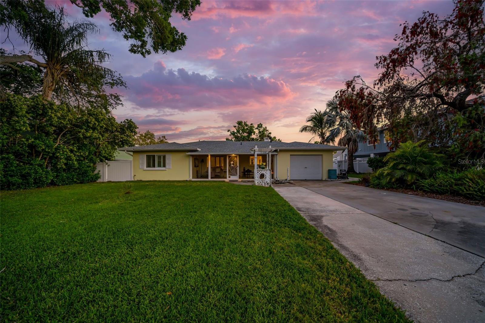 3167 BAY LN, CLEARWATER, FL, 33759