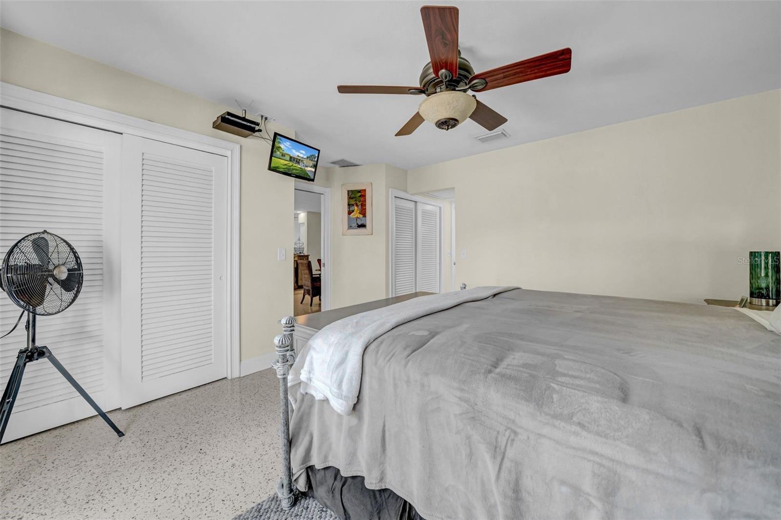 3167 BAY LN, CLEARWATER, FL, 33759