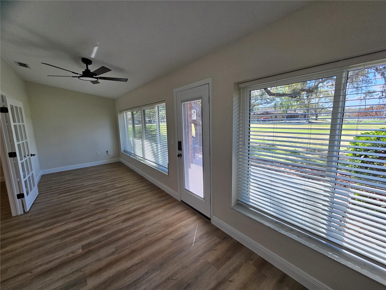 6533 BRENTWOOD DR, ZEPHYRHILLS, FL, 33542