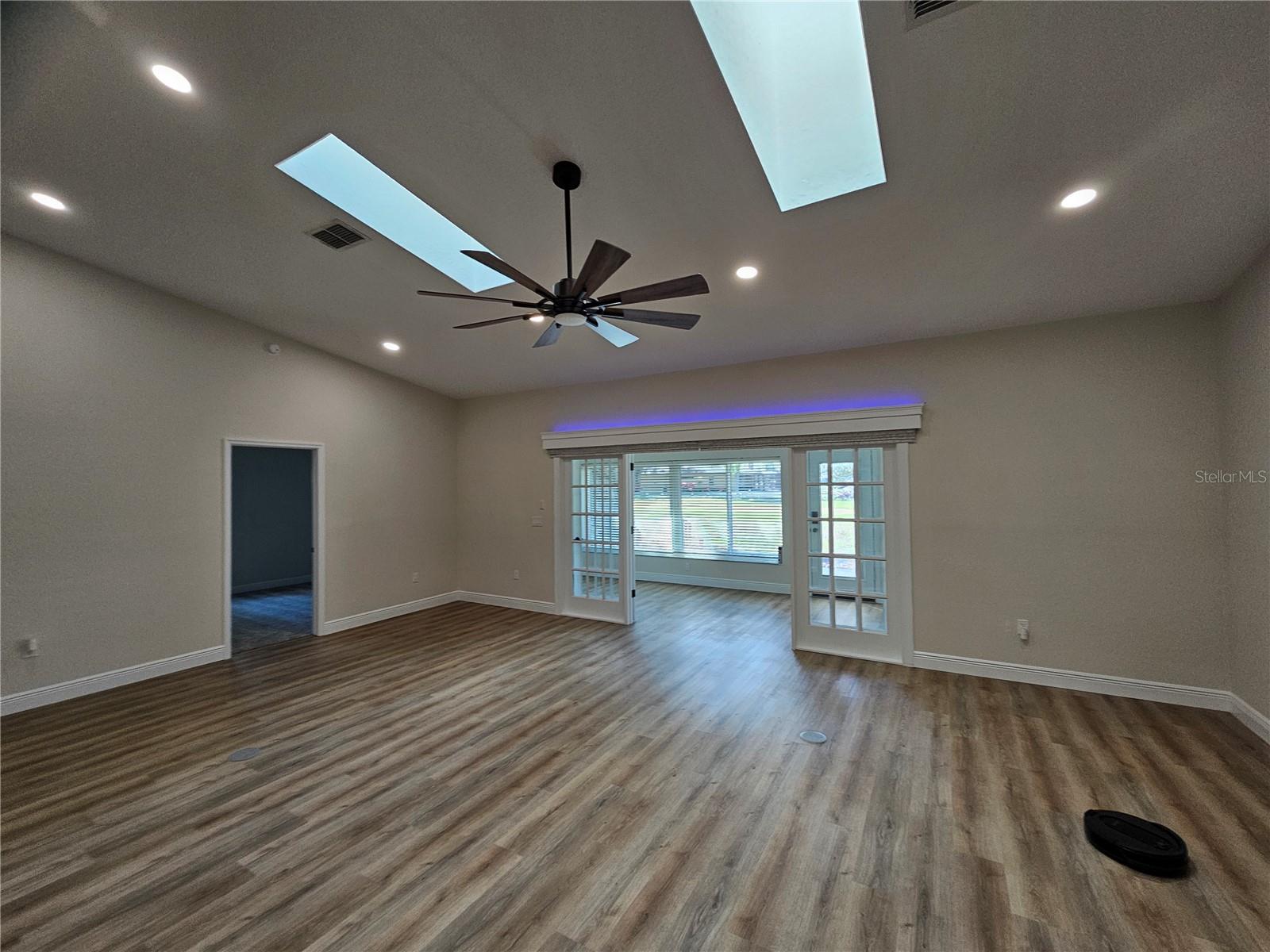 6533 BRENTWOOD DR, ZEPHYRHILLS, FL, 33542