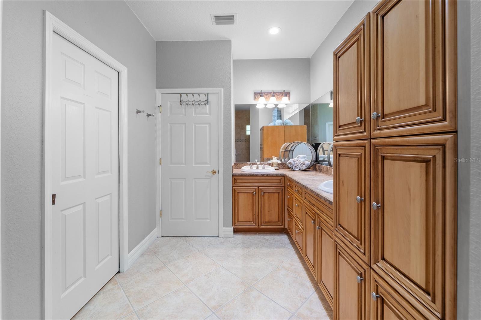 13955 PINE WOODS LN E, SARASOTA, FL, 34240