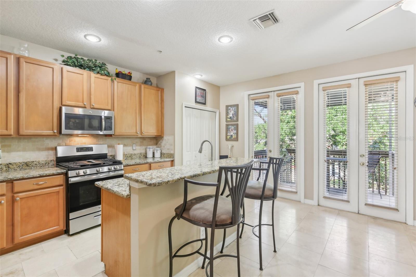 3005 BAYSHORE POINTE DR, TAMPA, FL, 33611