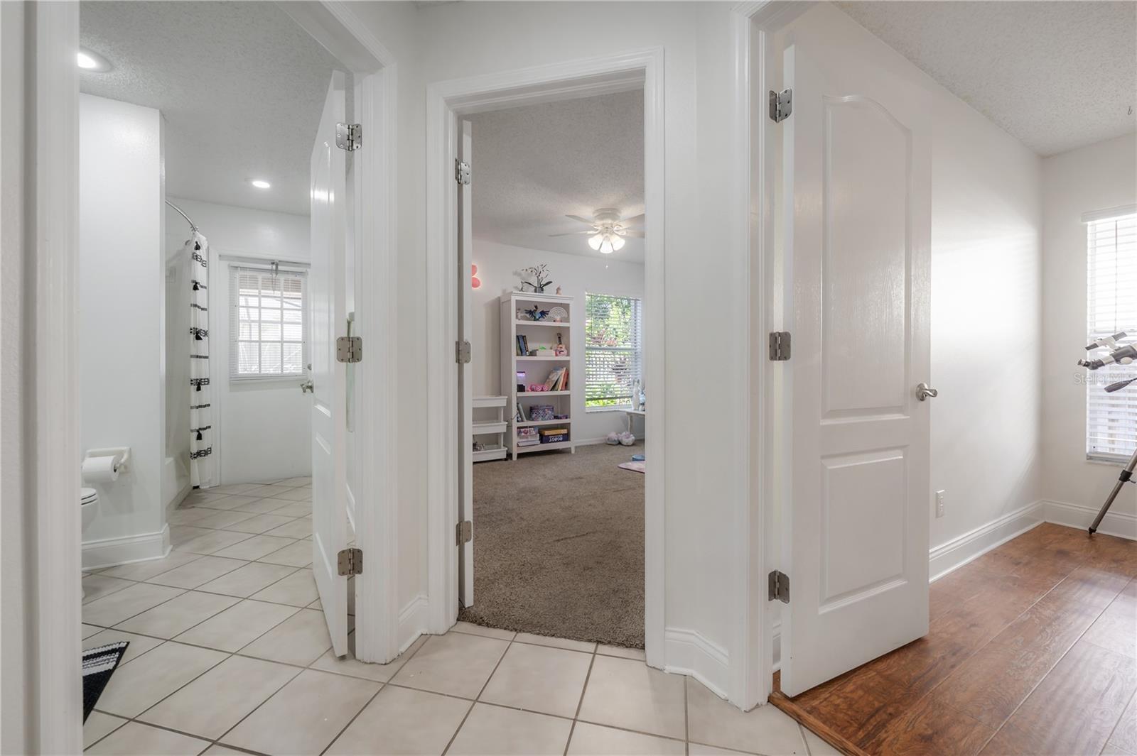 505 STRATFIELD DR, LUTZ, FL, 33549