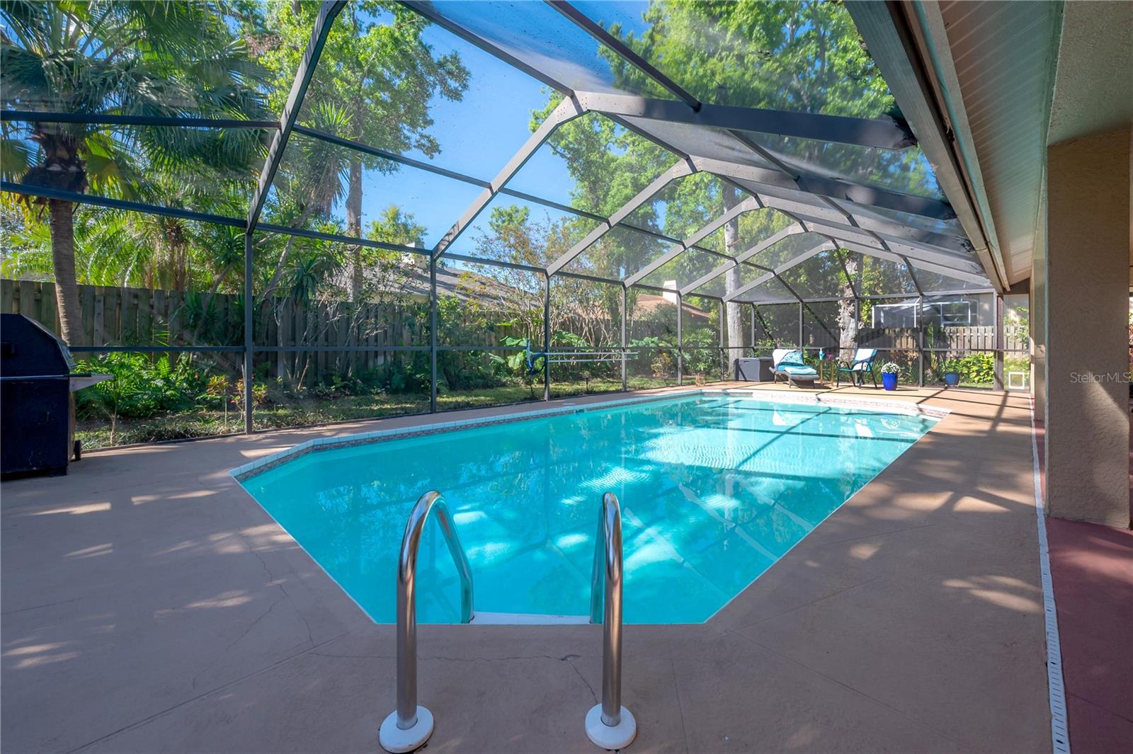 505 STRATFIELD DR, LUTZ, FL, 33549