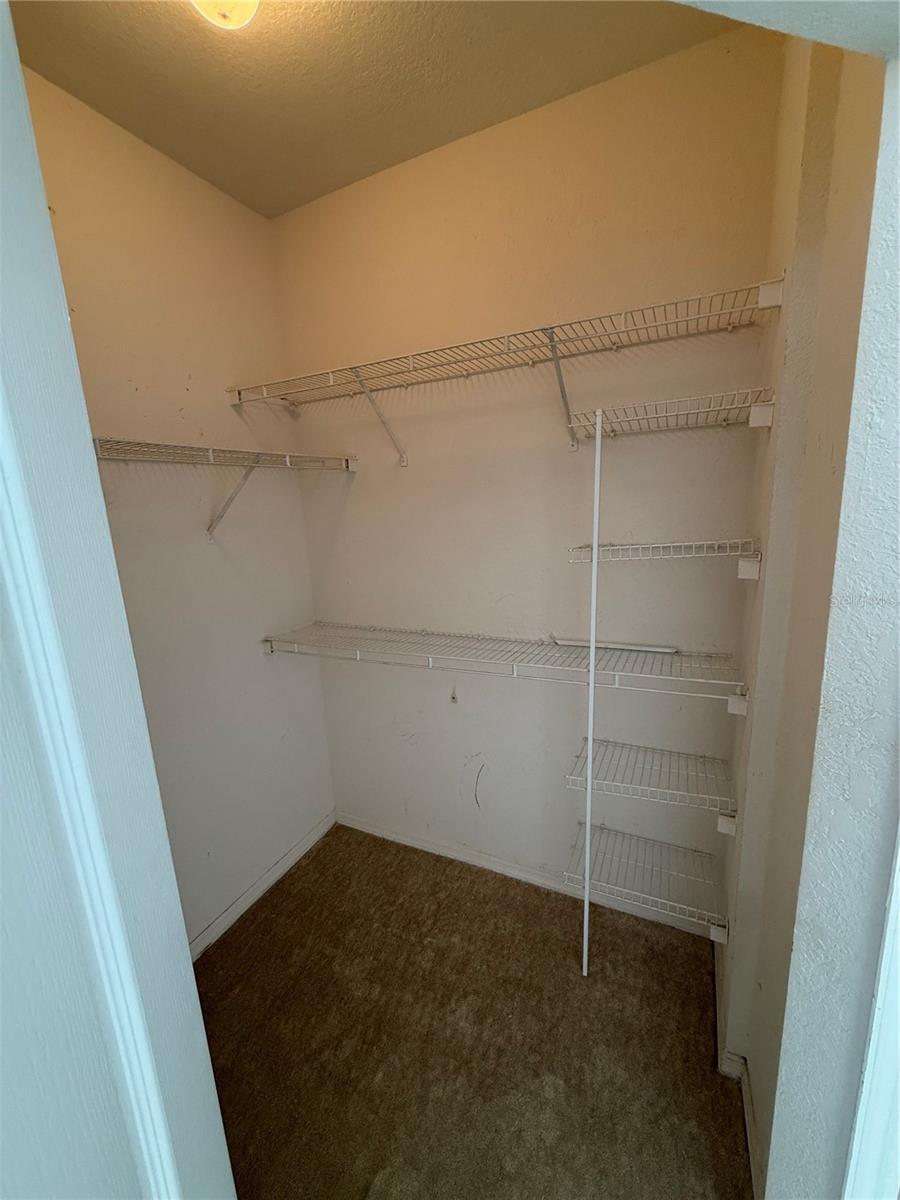 5823 LEGACY CRESCENT PL #301, RIVERVIEW, FL, 33578