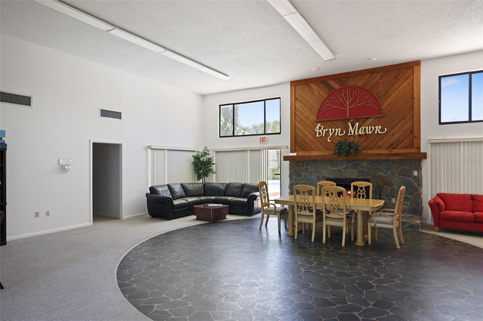 2749 COUNTRYSIDE BLVD #22, CLEARWATER, FL, 33761