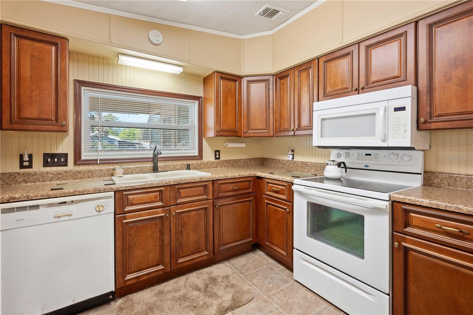 5544 ANTIGUA DR, ZEPHYRHILLS, FL, 33541