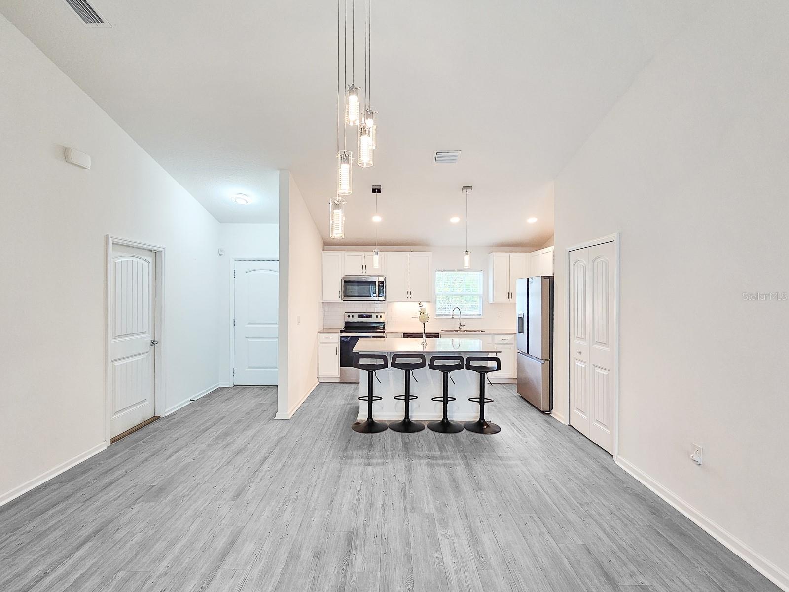 1 SERVICE TREE PL, PALM COAST, FL, 32164