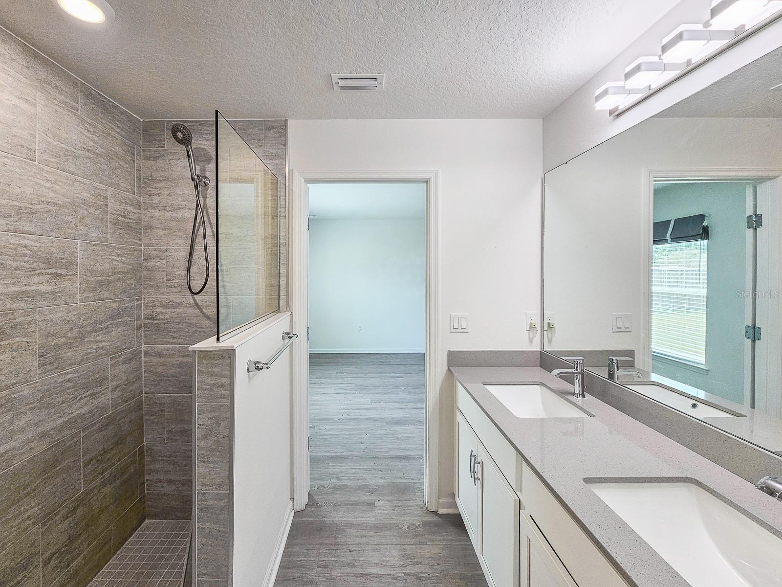 1 SERVICE TREE PL, PALM COAST, FL, 32164