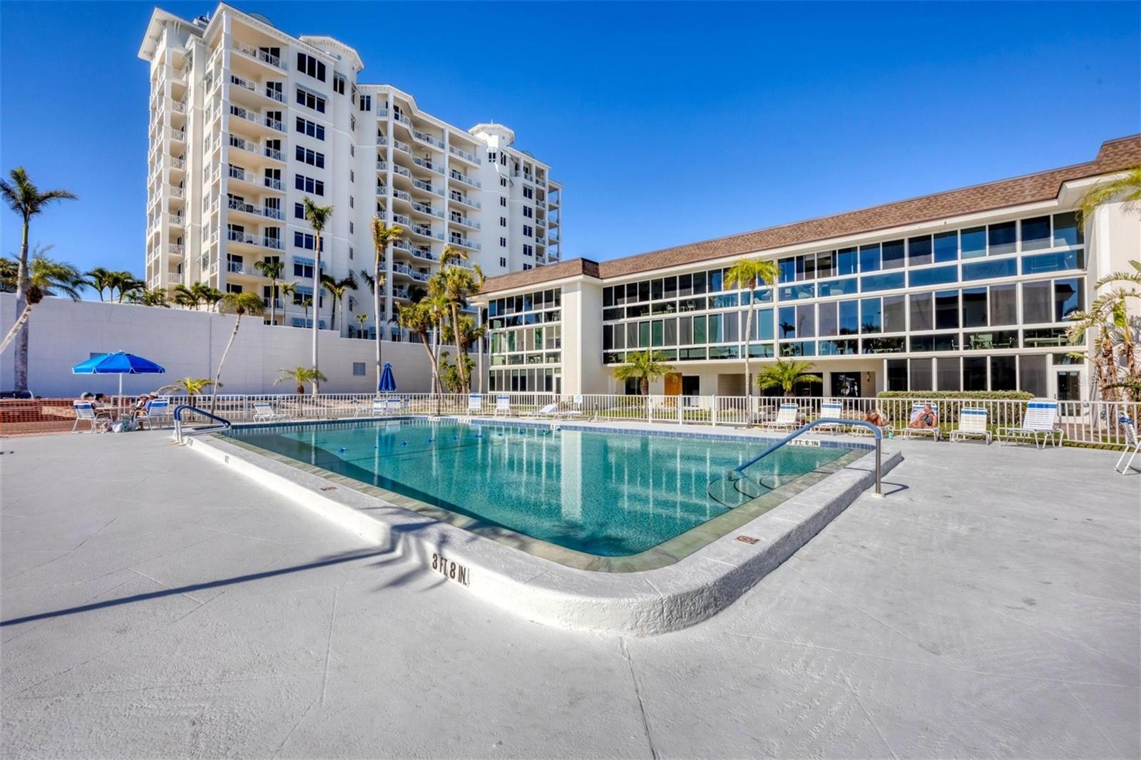 2100 BENJAMIN FRANKLIN DR #104, SARASOTA, FL, 34236