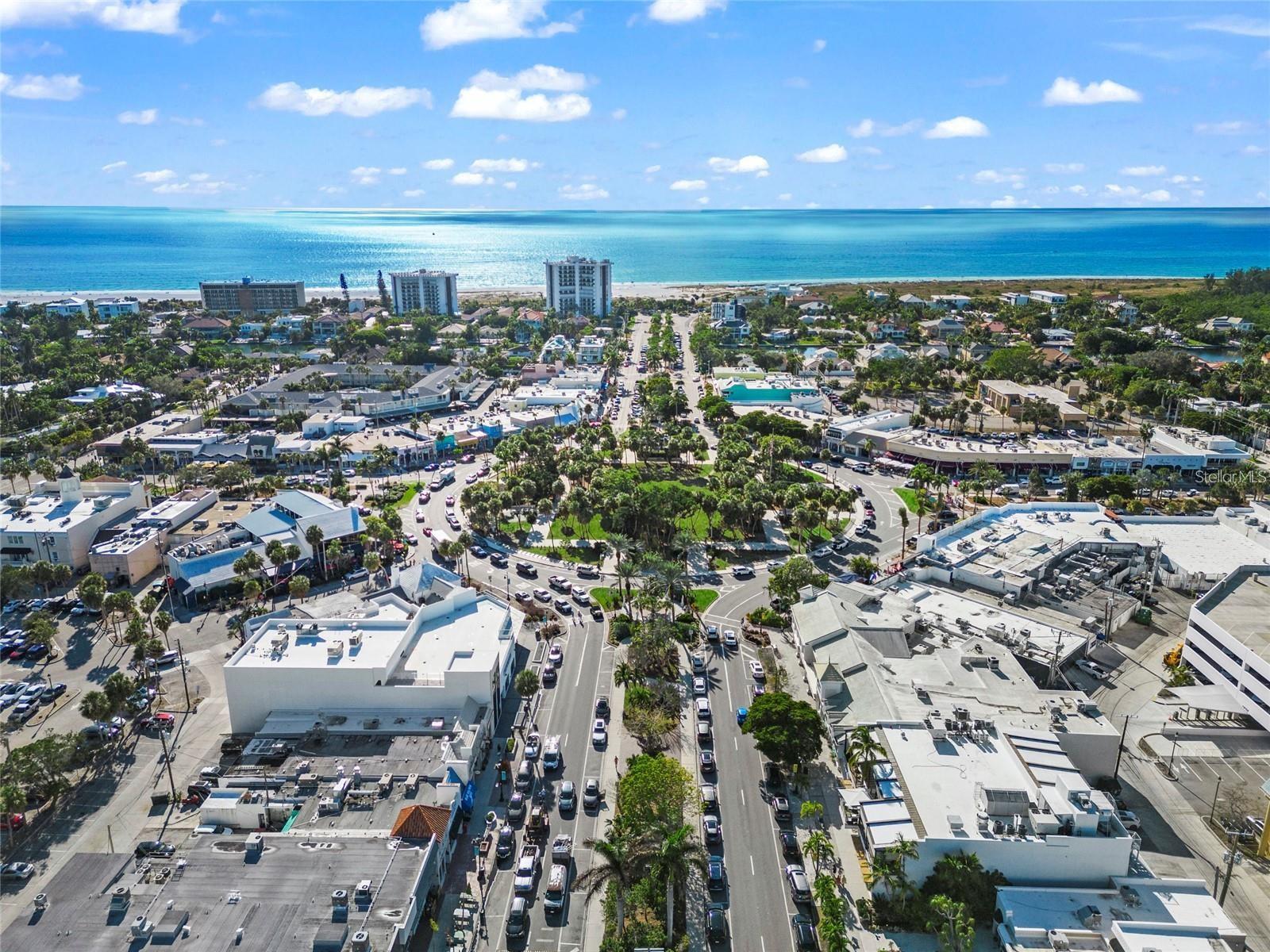 2100 BENJAMIN FRANKLIN DR #104, SARASOTA, FL, 34236