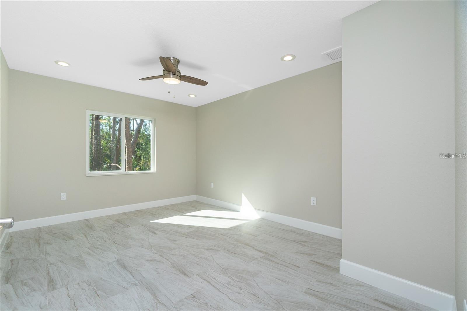 1232 S LASSONDE ST, NORTH PORT, FL, 34288