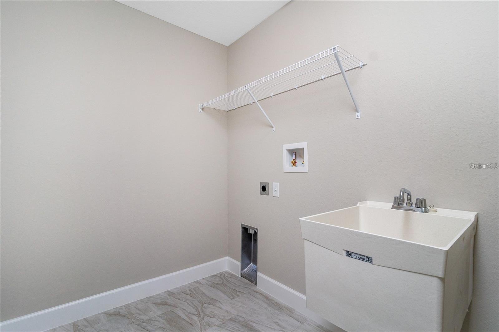 1232 S LASSONDE ST, NORTH PORT, FL, 34288